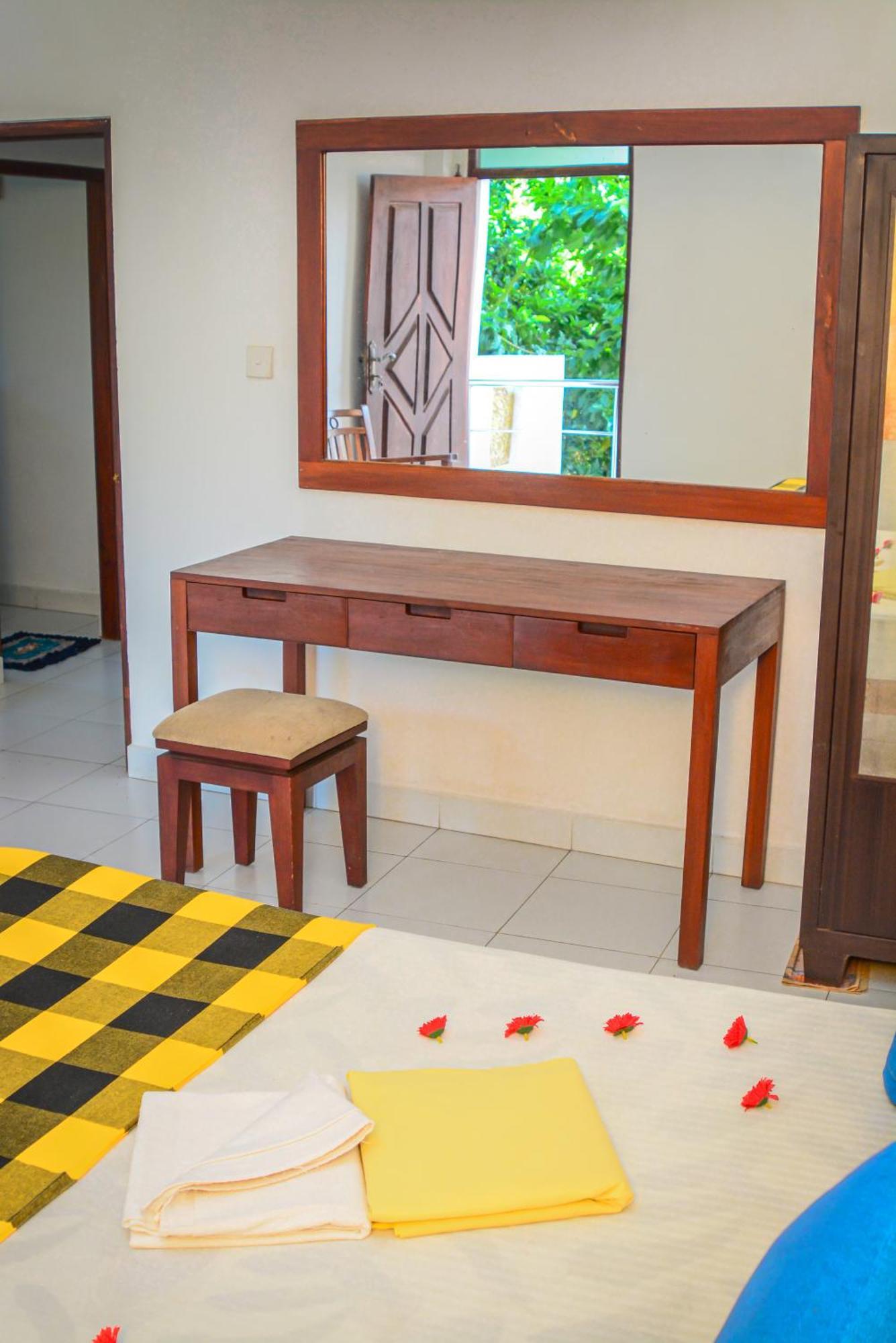 Sakurahana Villa And Ayurveda Aluthgama Bagian luar foto