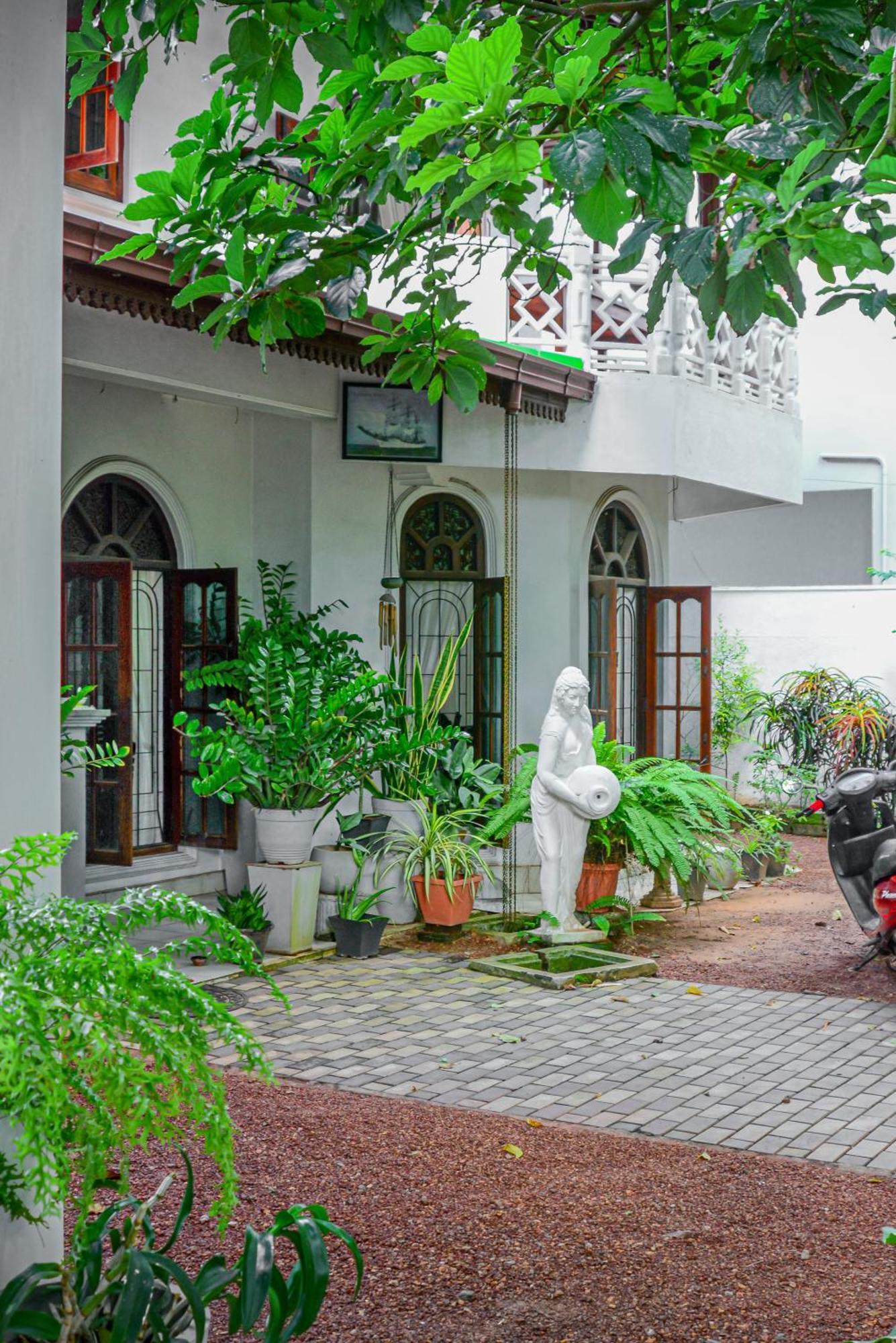 Sakurahana Villa And Ayurveda Aluthgama Bagian luar foto